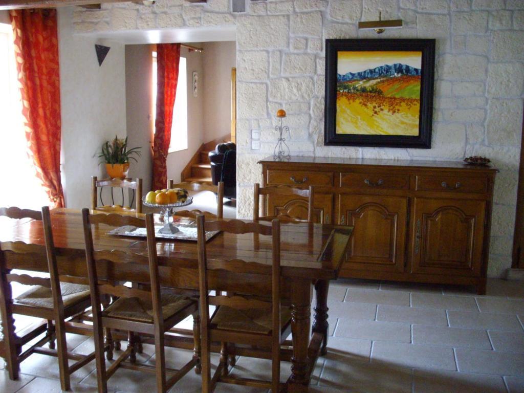 Bed and Breakfast La Cyrillaure Mosnes Zewnętrze zdjęcie
