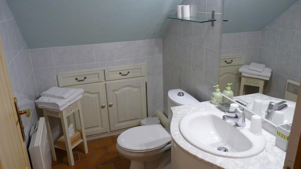 Bed and Breakfast La Cyrillaure Mosnes Zewnętrze zdjęcie